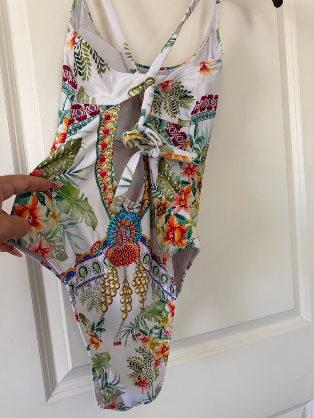VENUS White Tropical Print Bodycon swimsuit with Jewel Motif - Picture 8 of 10